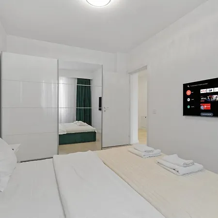アパート Relax With A View And Private Parking
